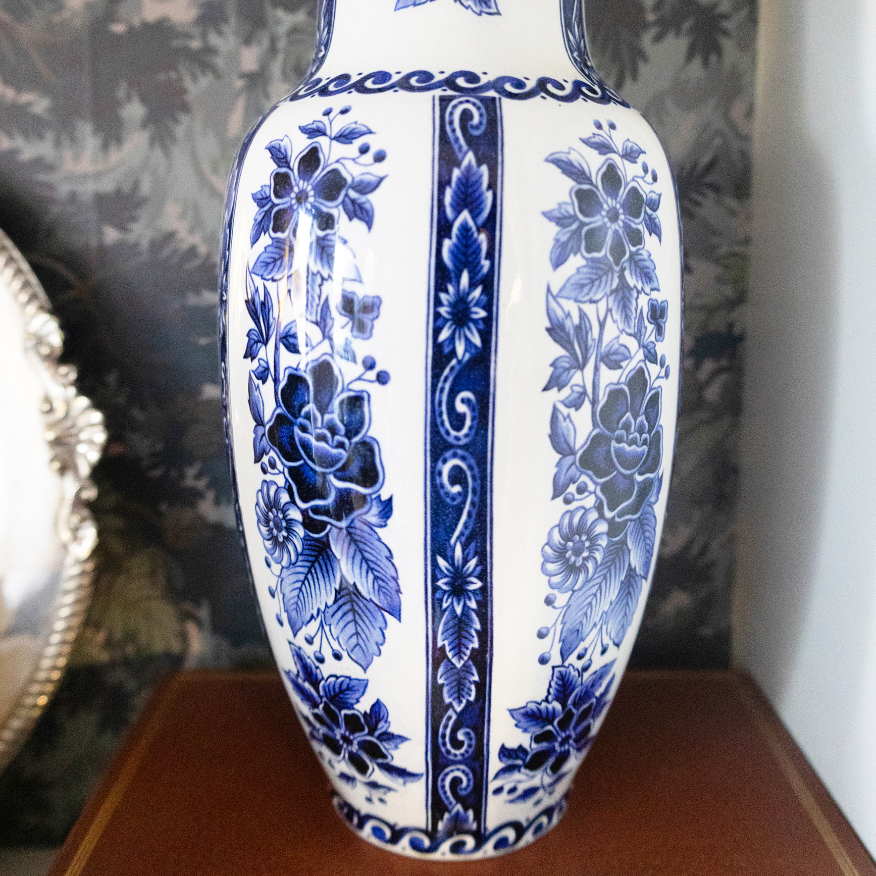 Vintage Holland Delft Vase - Image 2